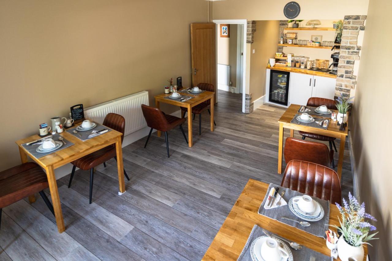 Sleepy Puffin Guest House Тенби Экстерьер фото